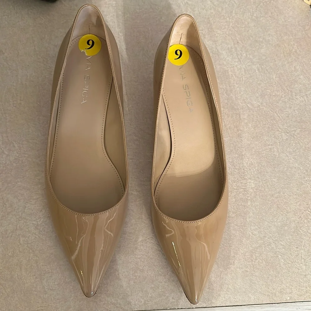 Via Spiga Patent Leather Nude Low Kitten Heel Pumps Shoes Size 9 8.5 - Picture 6 of 6